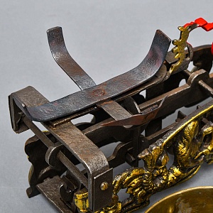 Редкость! Антикварные Чугунные Кухонные Весы на 3 кг., Варшава, Польша-1925 год.