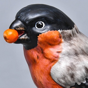 Коллекционная Фарфоровая Статуэтка «Птица - Снегирь с Рябиной», Goebel Германия -1979 год.