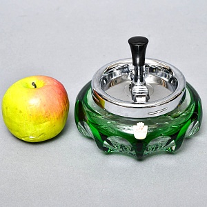 Зелёная Хрустальная Пепельница с механизмом «ЮЛА», NACHTMANN Германия, конец 60-х гг. 