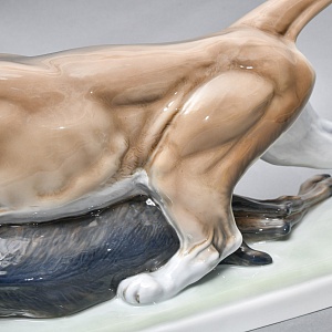 Большая! Авторская Фарфоровая статуэтка «ПУМА С ДОБЫЧЕЙ», ROSENTHAL Германия - 1938 год. 