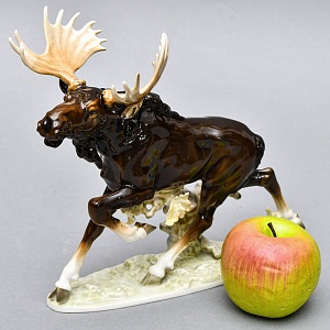 Коллекционная Фарфоровая статуэтка «Охота. Бегущий лось», Hutschenreuther Германия.