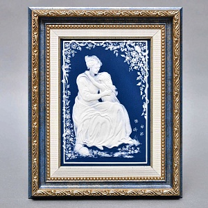 Фарфоровая Картина - Панно - Плакетка «Любовь. Мама и дочь»,  Villeroy&Boch Германия - 1979 год.