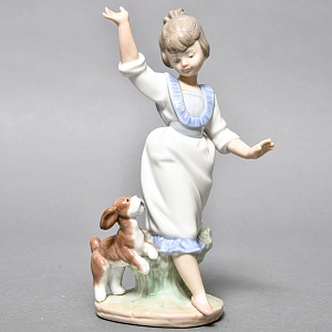 Коллекционная Фарфоровая статуэтка «Девочка с щенком», Lladro Испания, 1993 - 1997 годы. 