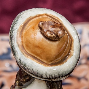 Коллекционная статуэтка - мелочевница «Киргизка с ковром», Фаянс ЗиК Конаково СССР, 1957 год. 