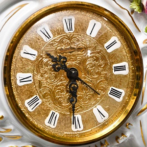 Каминные Кварцевые Часы «Певчие Птицы», фарфор Unterweissbach, Германия 80-е годы ХХ века.