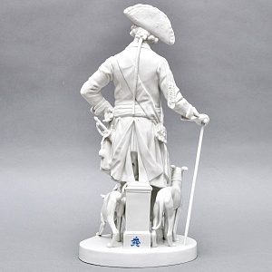 Антикварная Фарфоровая статуэтка «Старый Фриц. Король Пруссии Фридрих II с собаками»,  Volkstedt Германия.