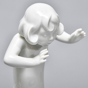 Антикварная Фарфоровая статуэтка «Девочка на черепахе», ROSENTHAL Германия, середина ХХ века.