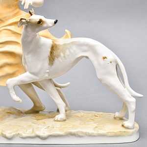 Коллекционная Фарфоровая статуэтка «Девушка с собаками - левретками», Hutschenreuther Германия.