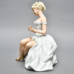 Фарфоровая статуэтка «Балерина, Танцовщица c Веером», WALLENDORF Германия 1953-1962 годы.