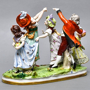 Большая Антикварная Статуэтка «Детские забавы - Ручеек», фарфор Scheibe - Alsbach, Германия.