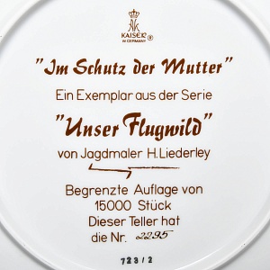Коллекционная Фарфоровая Тарелка - Блюдо «Дикая Природа. Утиная семья», KAISER Германия. 