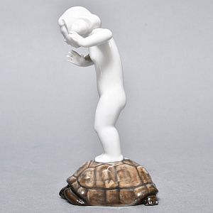 Антикварная Фарфоровая статуэтка «Девочка на черепахе», ROSENTHAL Германия, середина ХХ века.