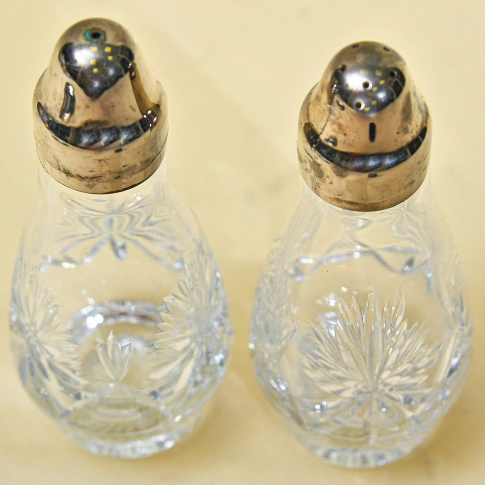 Винтажный Набор для Специй из 2-х предметов на подставке, Англия, середина ХХ века.