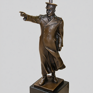 Авторская Настольная Лампа - Статуэтка "СТАЛИН" L'atelier ART & Bronze Франция, конец ХХ - начало ХХI веков.