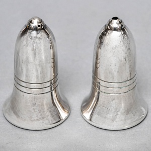 Винтажный Набор из 4х предметов - Набор для специй и горчичница на подносе, SHEFFIELD Англия.