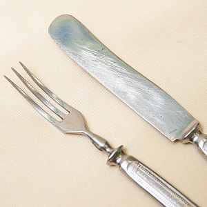 Редкость! Пионерский Сервировочный Набор для Завтрака «Нож и Вилка», металл нержавейка, МИНПРОМ СССР - 1956 год