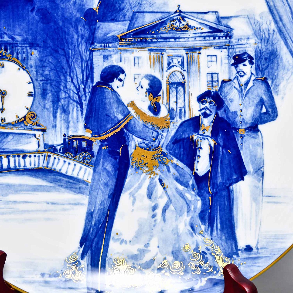  Коллекционная Фарфоровая Тарелка - Блюдо «Летучая мышь», MEISSEN Германия - 2007 год.