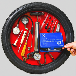 Коллекционное Рекламное Панно «Автомобильный ШИНОМОНТАЖ», СССР - 80 гг.