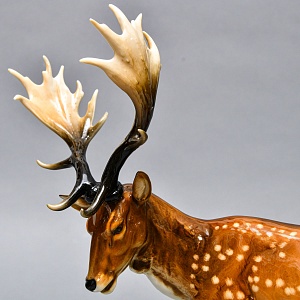 Коллекционная Фарфоровая статуэтка «Пятнистый Олень», Hutschenreuther Германия.