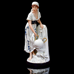 Большая Фарфоровая Статуэтка «Девушка Водоноска» ROYAL DUX BOHEMIA, Чехословакия -1957 год.