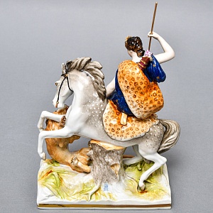 Антикварная Фарфоровая статуэтка «Диана - Охотница на льва», VOLKSTEDT Германия.