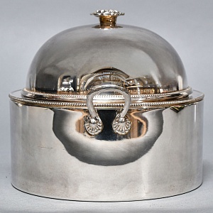 Сервировочная Металлическая Икорница со стеклянной вставкой, Silverplate, Sheffield Англия.
