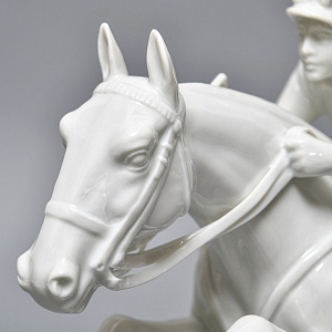 Коллекционная Фарфоровая статуэтка «Наездница. Женский Конкур», ROSENTHAL Германия, 1938 - 1948 годы.