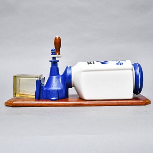 Старинная Настенная Ручная Механическая Кофемолка EREKA, Германия 50-е гг. ХХ века.