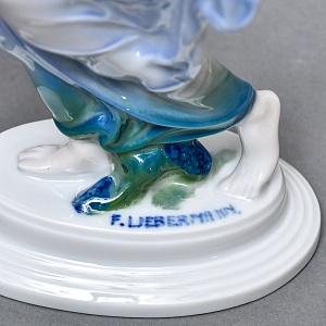 Антикварная Фарфоровая статуэтка «Невеста ветра», Арт Деко, Rosenthal Германия, 1912 - 1914 годы. 