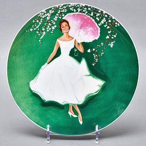 Коллекционная Фарфоровая тарелка серия Persil «Леди с розовым зонтиком», Hutschenreuther Германия.