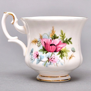 Коллекционная Фарфоровая Кофейная пара «Сбор урожая маков», ROYAL ALBERT Англия.