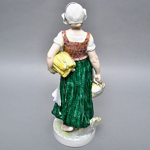 Большая! Коллекционная Фарфоровая статуэтка «Крестьянка с серпом и колосьями», Karl Ens Германия.