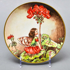 Коллекционная Фарфоровая Тарелка - Блюдо «Фея Герани», Wedgwood Англия - 1989 год. 