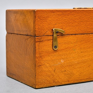 Большой Антикварный Набор Латунных Гирь и разновесов - 13 штук, Германия начало ХХ века..