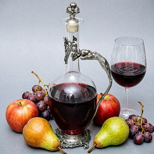 Роскошный Старинный Хрустальный Графин - Декантер в стиле Модерн, Франция первая половина ХХ века.