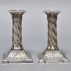 Антикварные Парные Подсвечники на одну свечу, Silverplate, SHEFFIELD Англия начало ХХ века. 