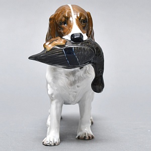 Коллекционная статуэтка «ОХОТНИЧЬЯ СОБАКА. Спрингер-спаниель с уткой», Фарфор ROSENTHAL Германия. 