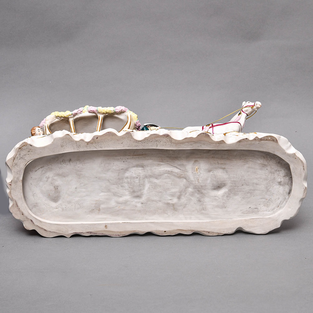 Большая Фарфоровая статуэтка «Карета с влюбленной парой», Scheibe Alsbach Германия, 1925 - 1962 гг. 