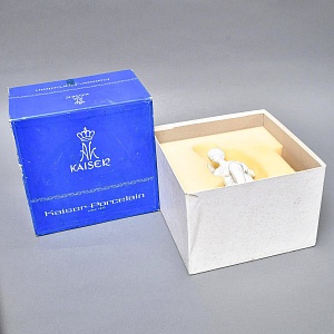 Редкая!!! Коллекционная Фарфоровая Статуэтка «Отец и Сын», Kaiser, Германия -1979 год.