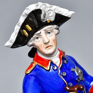 Антикварная Фарфоровая статуэтка «Старый Фриц. Король Пруссии Фридрих II на коне», SITZENDORF Германия.