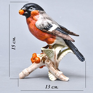 Коллекционная Фарфоровая Статуэтка «Птица - Снегирь с Рябиной», Goebel Германия -1979 год.
