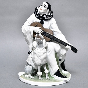 Антикварная Фарфоровая статуэтка «Пьеро с гитарой и пудель», Rosenthal Германия - 1924 год. 
