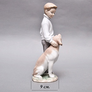 Коллекционная Фарфоровая статуэтка «Мальчик с собакой», Lladro / Лядро Испания.