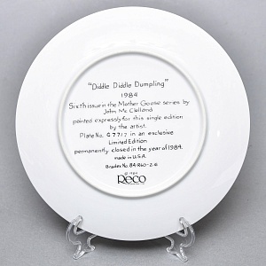 Коллекционная Фарфоровая Тарелка «Мальчик с книгой», RECO США -1984 год. 