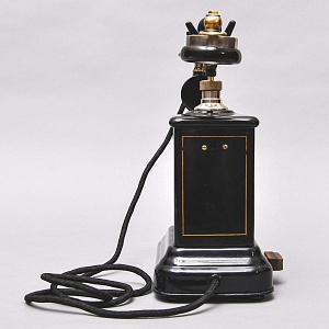 Старинный Настольный Телефонный аппарат - Телефон «JYDSK - Telefon Aktieselskab», Дания -1908 год.