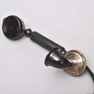 Старинный Настольный Телефонный аппарат - Телефон «JYDSK - Telefon Aktieselskab», Дания -1908 год.