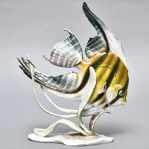 Коллекционная статуэтка «РЫБКА. Плывущая Скалярия», Фарфор ROSENTHAL Германия - 1938 год.