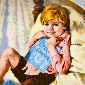 Коллекционная Фарфоровая Тарелка «Мальчик с книгой», RECO США -1984 год. 