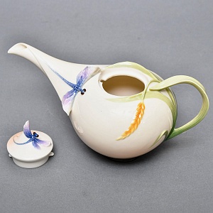 Авторский Фарфоровый Чайный сервиз «Бабочки и стрекозы» на 4 персоны, Franz Collection Тайвань.