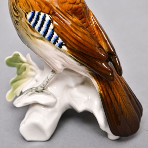 Птица - Фарфоровая статуэтка «Сойка», Karl Ens Германия, первая половина ХХ века.